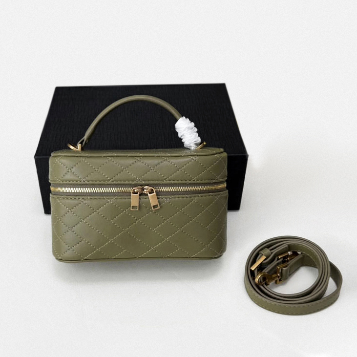 Designer bag Mini makeup bag Women Square Shoulder crossbody bag Handbag Korean style Luxury small Square bag Vanity Case box Quilted leather Cosmetic Case