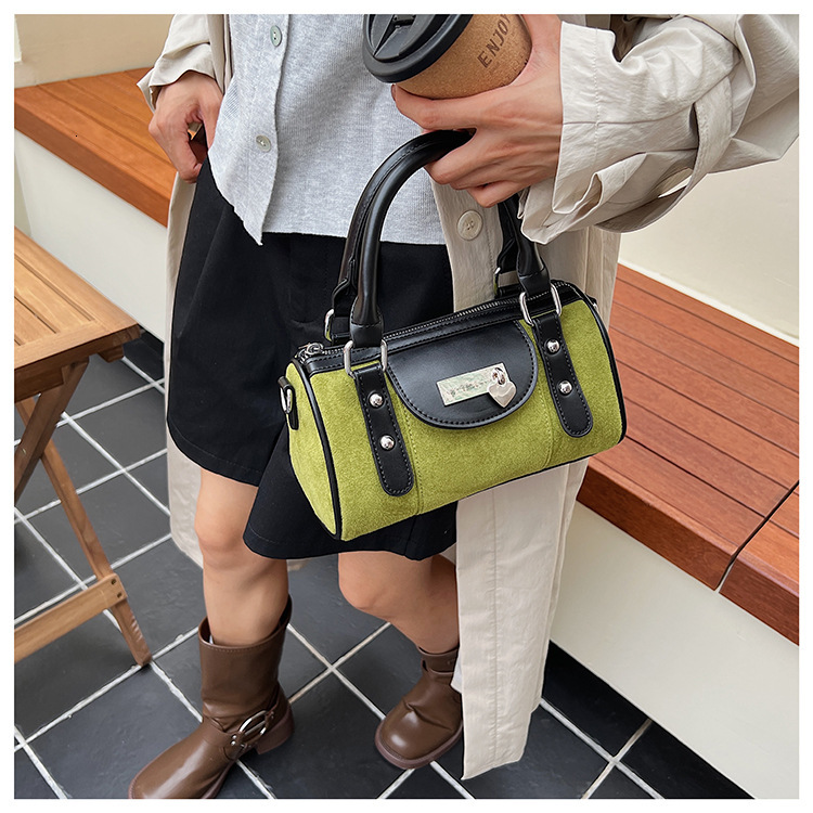 Retro Style Matte Women s Bag New Women s Crossbody Bag Fashionable Autumn New design Designer Bag Women s Shoulder Bag