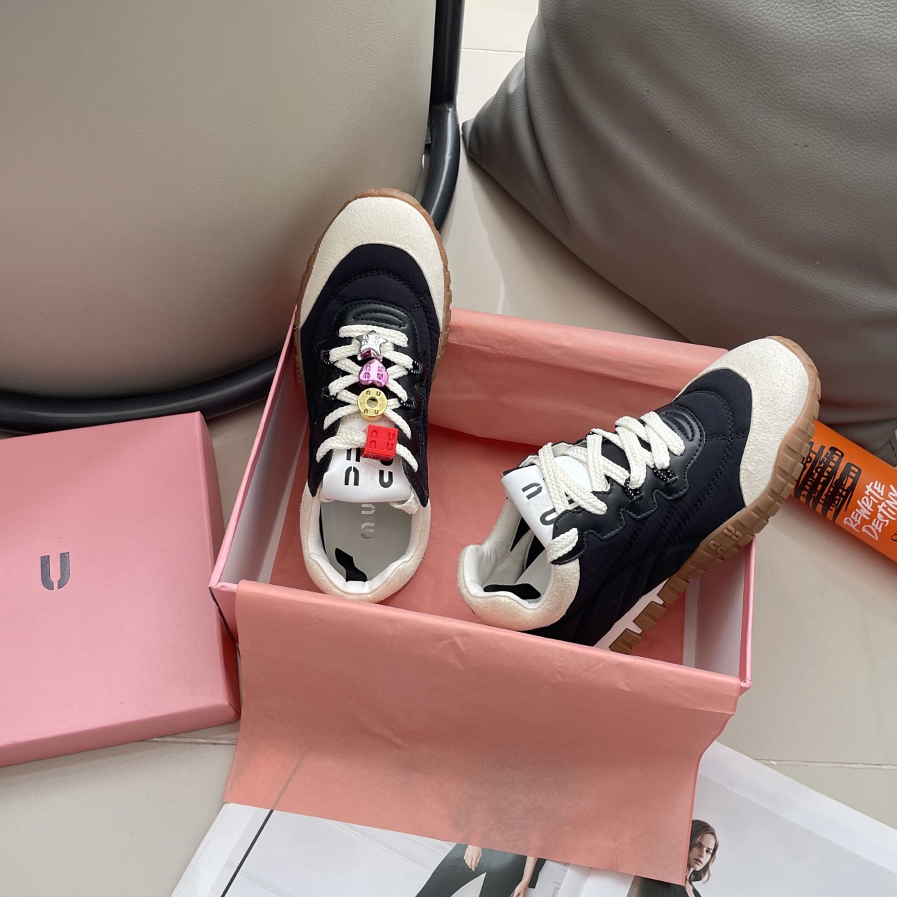 Italian luxury designer brand shoes - 2025 sports vulcanized sneakers fashionable women's lace-up canvas printed thick-soled casual running shoes
