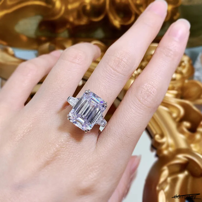 Sier Jewelry Wedding Rings Emerald Cut White Moissanite Dia Gemstones Eternity Party Women Engagement Band Ring Gift ddmyDay