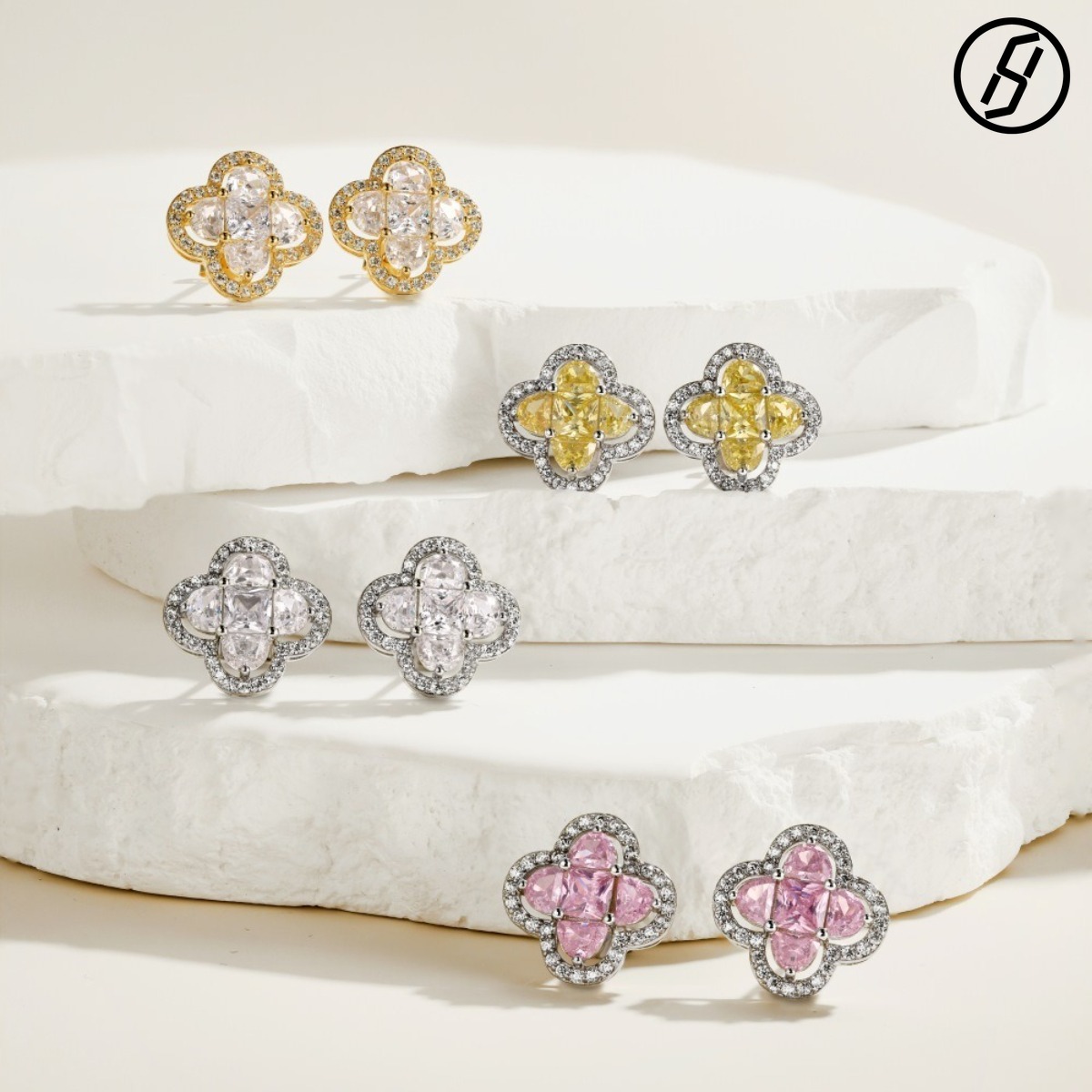 Fine Craft S925 Sterling Silver Zircon Four-petal Flower Earrings Retro INS Fashion Four-leaf Clover Earrings Designer Jewelry Original Jewelry Wholes