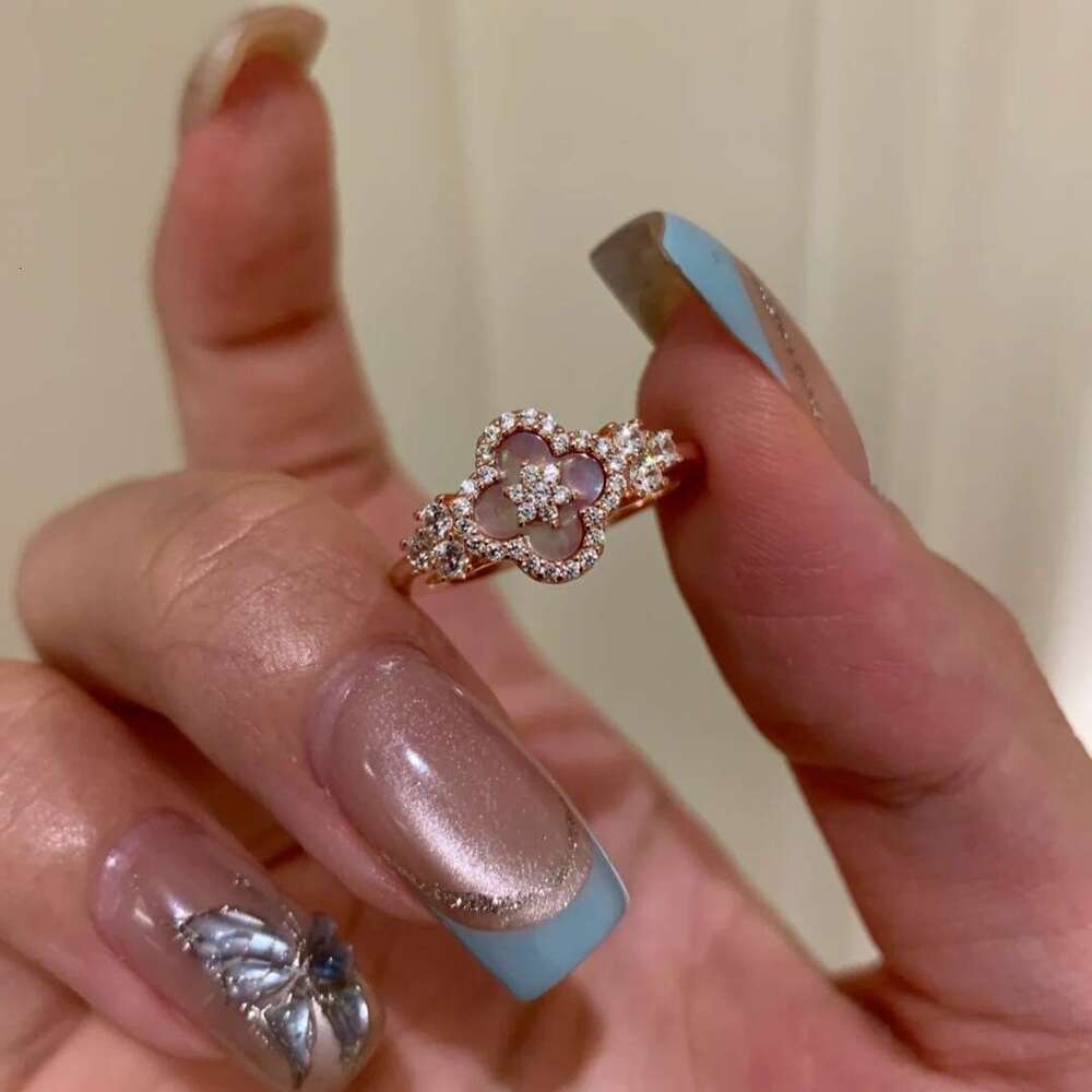 Pink Shell Four-Leaf Flower Earrings Necklace Four-Piece High-End Light Niche Jewelry Set for Women