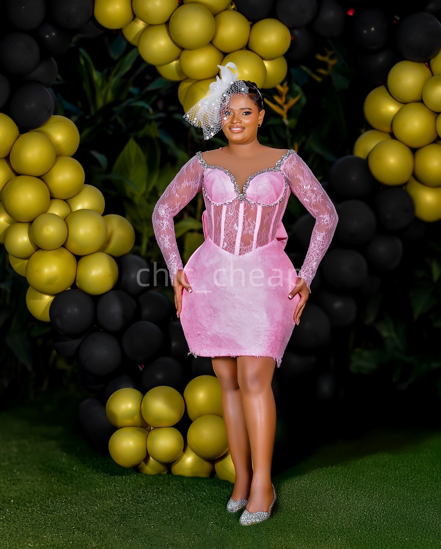 Chic Pink Sheath Cocktail Dress Crystals Sheer Neck Lace Full Sleeves Mini Graduation Homecoming Dresses For Special Occasions Sweetheart Gowns