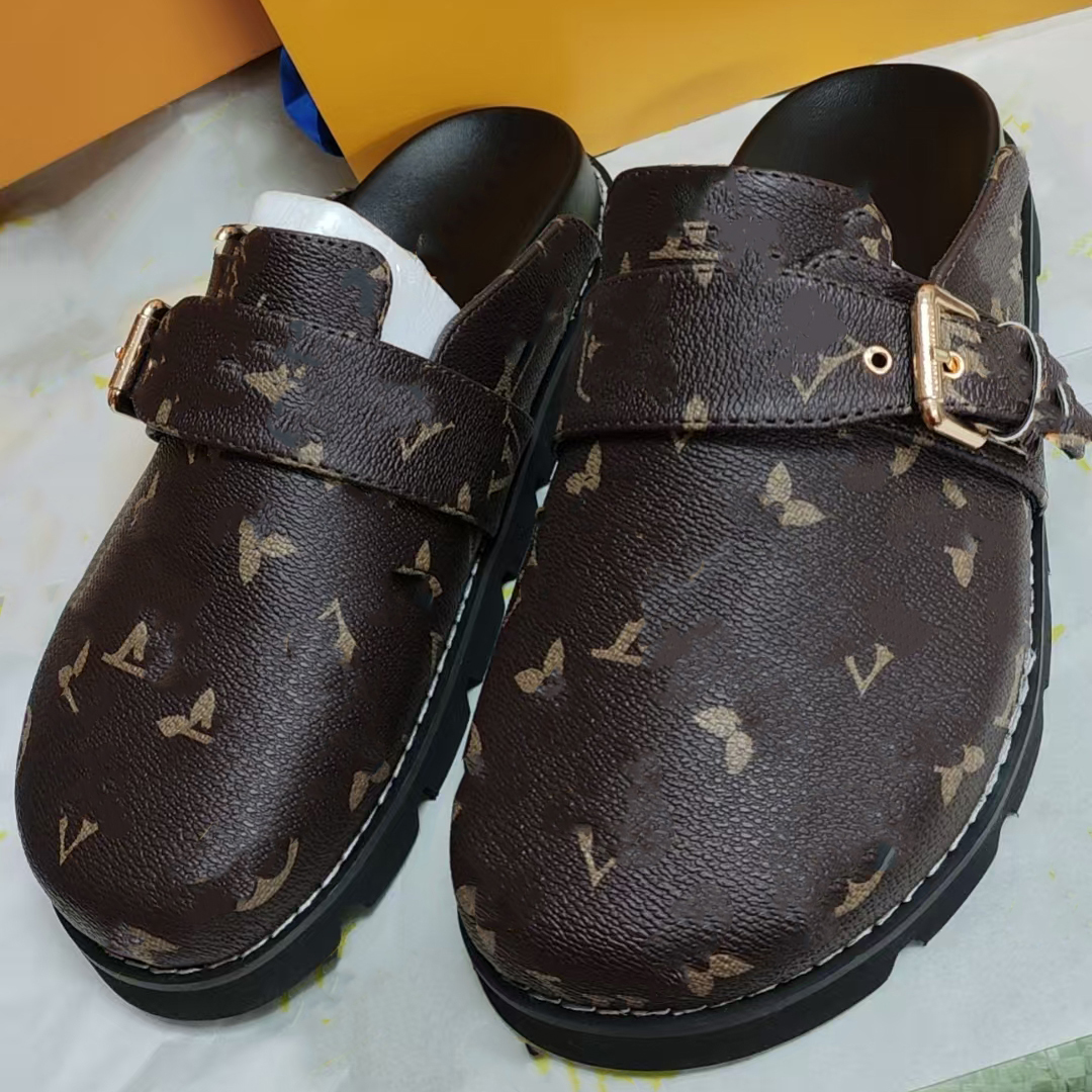 Summer Women Sandals MENS Slippers Garden Muller Shoes Platform Metal Sandal Beach Non-slip Fashion Luxury designer Shoes Female