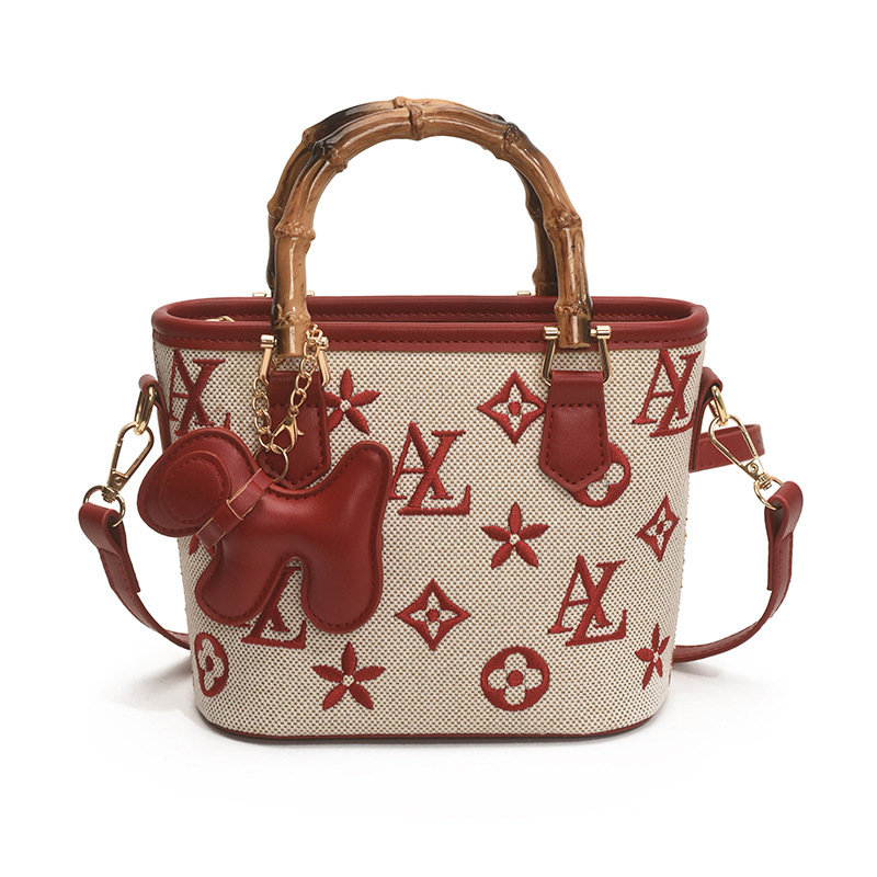fashionable bag Small minimalist bucket bag fresh women's bag casual and fashionable shoulder bag crossbody bag