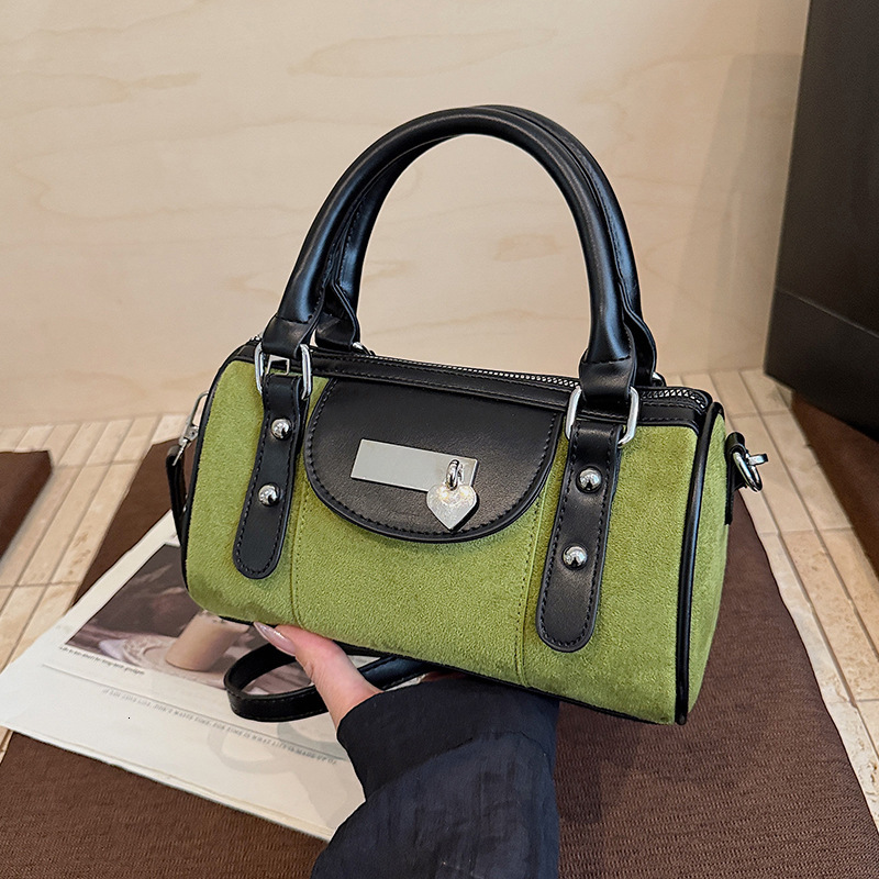 Retro Style Matte Women s Bag New Women s Crossbody Bag Fashionable Autumn New design Designer Bag Women s Shoulder Bag