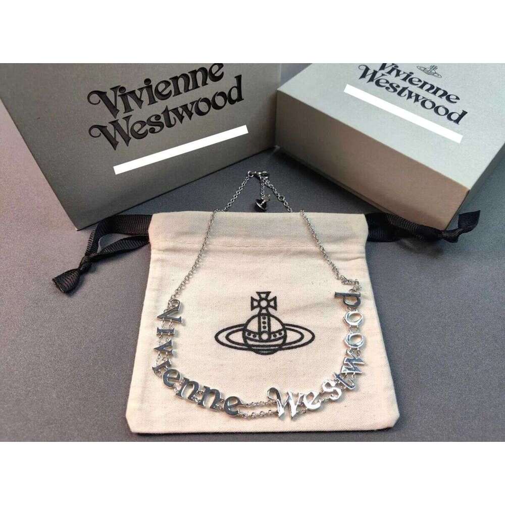 Pendant Necklaces Designer Jewelry New Western Empress Dowager Earnail Viviennen West Wood Bracelet Saturn Set Art Pearl Black Sier