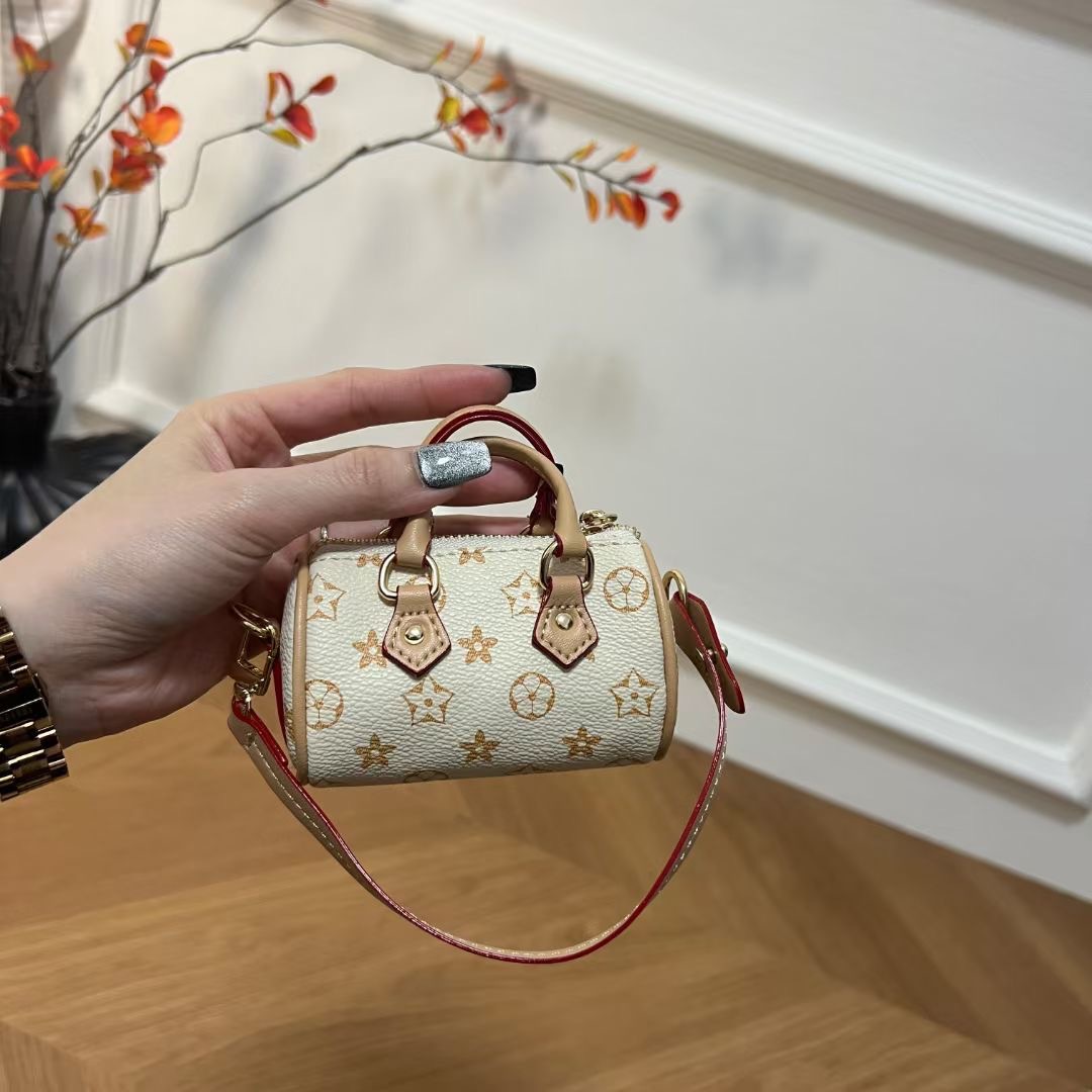 Designer Bags, Mini Pillow Bags, Small pendants, Best-selling bags, pendants, decorations, lipsticks, headphones, cars, keychains, bags, handbags, Fre
