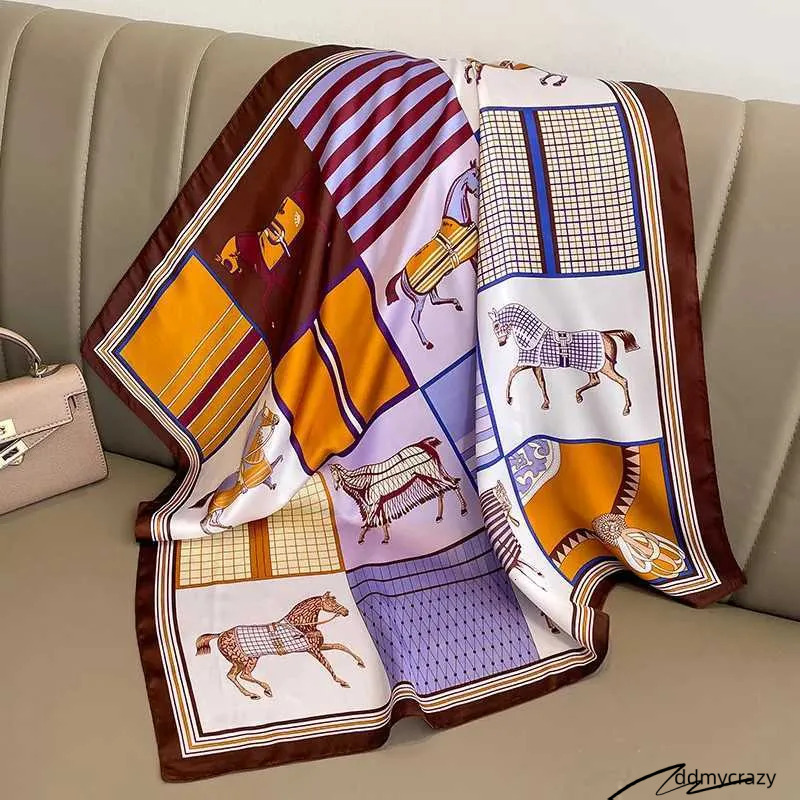 2023 Design Fashion Square Silk Scarf Womens Navy Blue And Printed Small Satin Shls Fountain Collar Headband Bandana W250118