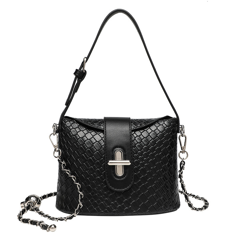 Luxury Brand Designer Bag Foreign Trade Source Factory High-End Fashion Woven Style Light Luxury Niche Handbag Shoulder Bag Elegant Bucket Bag