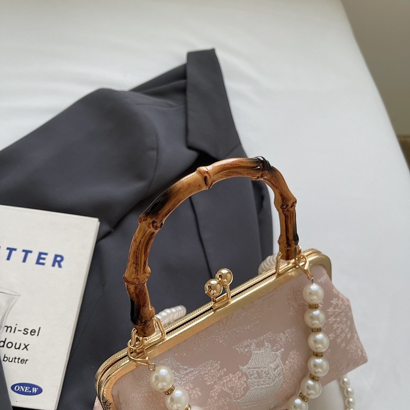 Luxury Brand Designer Bag High-End New Chinese Style Embroidered Hanfu Bag Ancient Style Handheld Cheongsam Bag Single Shoulder Chinese Tassel Crossbo