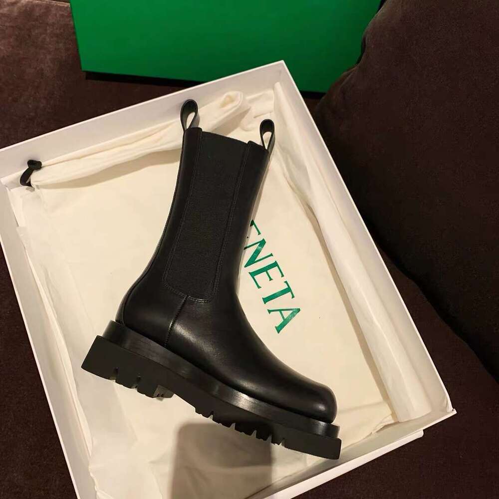 British Style Martin for Women Winter Mid-Calf Thick Sole Fleece-Lined Chelsea Ankle Boots Height Increasing Slimming