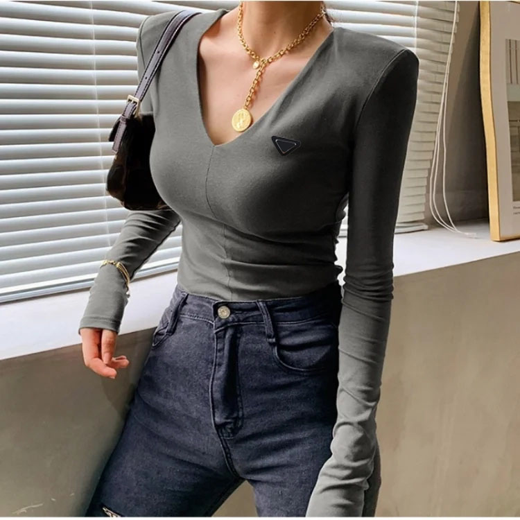 Pure cotton long-sleeved T-shirt - New autumn style, slim-fitting, V-neck, suitable for under a blazer or as a base layer shirt