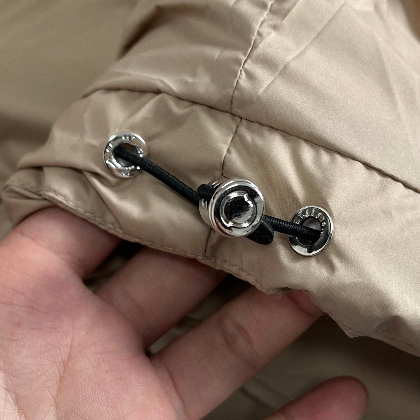 Modern Females' Waterproof Padded Coat for Outdoor Activities