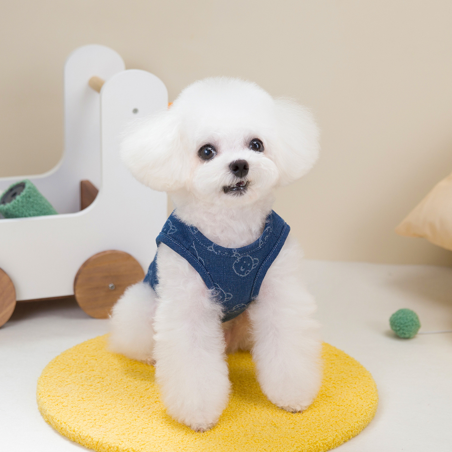 Teddy Clothes Winter Warm Leash Cotton Vest Small Dog Outdoor Walking Special Fleece Two-Legged Jacket