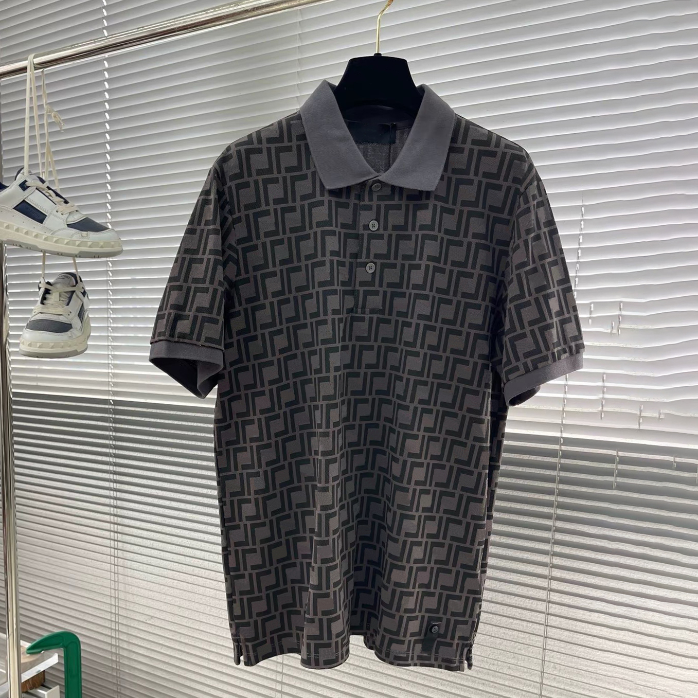 High quality designer men's polo shirt, fashionable classic checkered T-shirt, men's T-shirt, casual golf polo shirt, summer loose breathable top