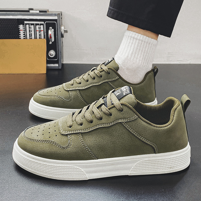 Designer Shoes, large-sized board cross-border men's leather upper, all-season style, fashionable and versatile, soft-soled casual sports shoes, 