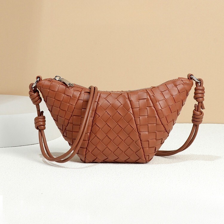 Luxury Brand Designer Bag Dumpling Bag Niche Handmade High-End Woven Crossbody Bag Simple Versatile Underarm Bag Large Capacity Bag For Women
