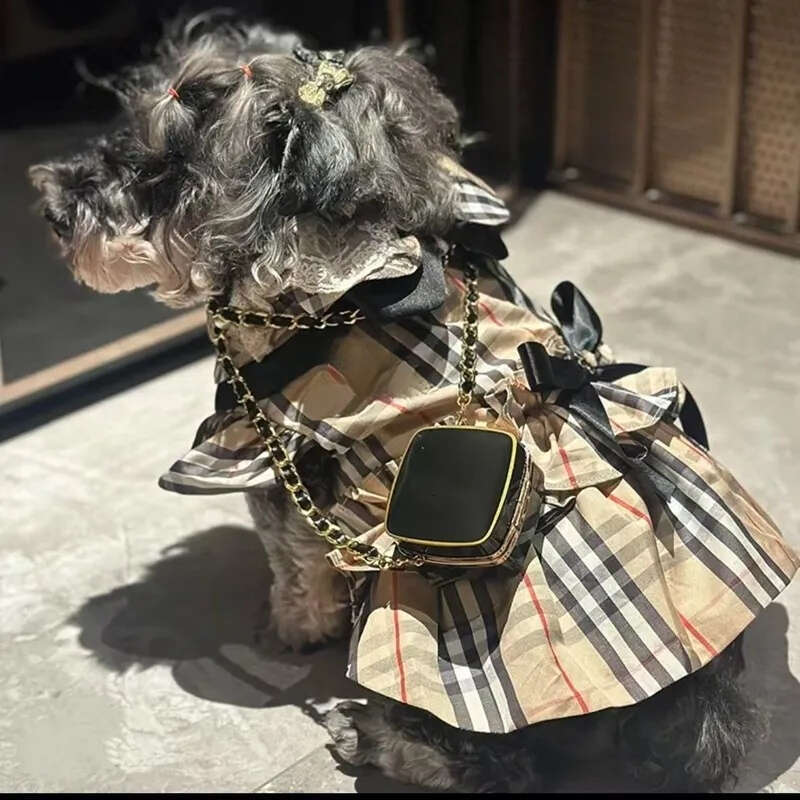 2025 new Designer Clothes Classics Plaid Pattern Dresses with Bow Tie Cute Spring Summer Puppy Draped Skirt for Small Dogs and Cats Dog Birthday Gift 