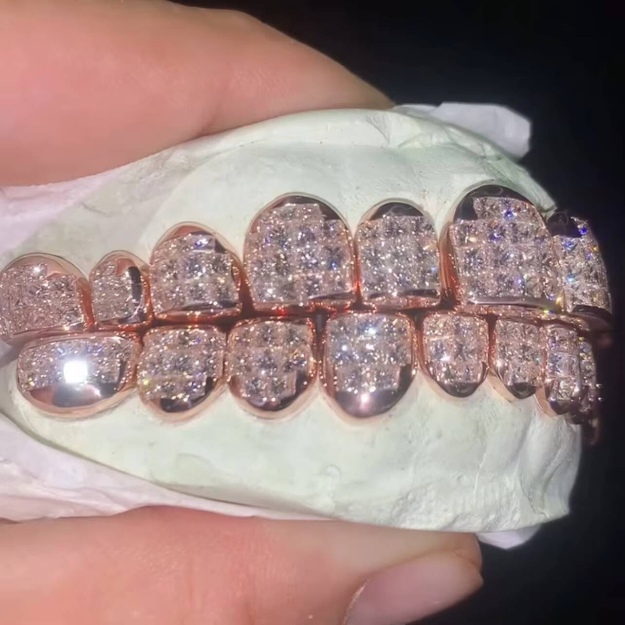 Top 8 Bottom 8 Hop Iced Out VVS Invisible Setting Princess Cut Custom Solid Silver Rose Gold VVS Moissanite Diamond Grillz