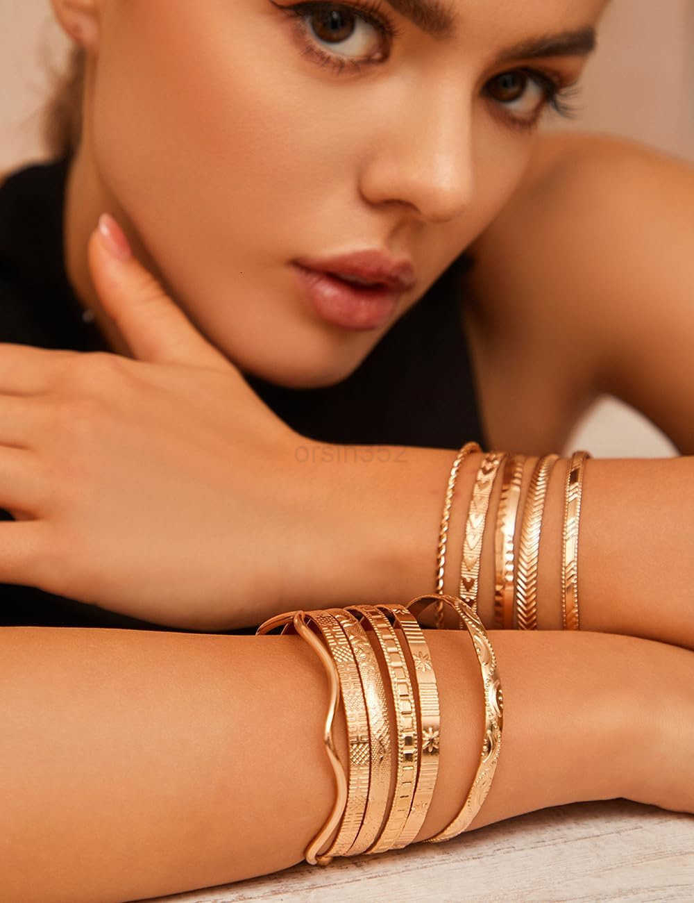 11 Pcs Gold Bangles for Women Adjustable Bangle Bracelets Multi Layer Open Stackable Cuff Bracelet Set Fashion Accessories Jewelry Gifts for Women Y26