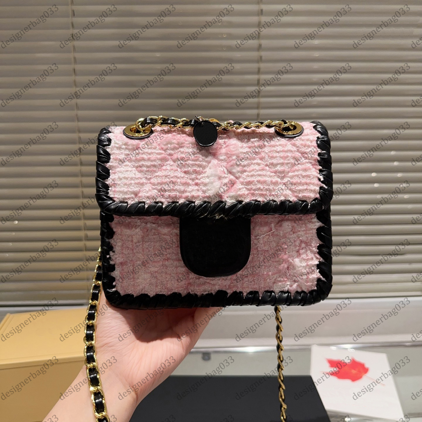 designer bag luxury brand wollen tofu bag colorful woven bag shoulder bag crossbody bag fashionable chain purse contrasting colors quilting golden chain flip bag