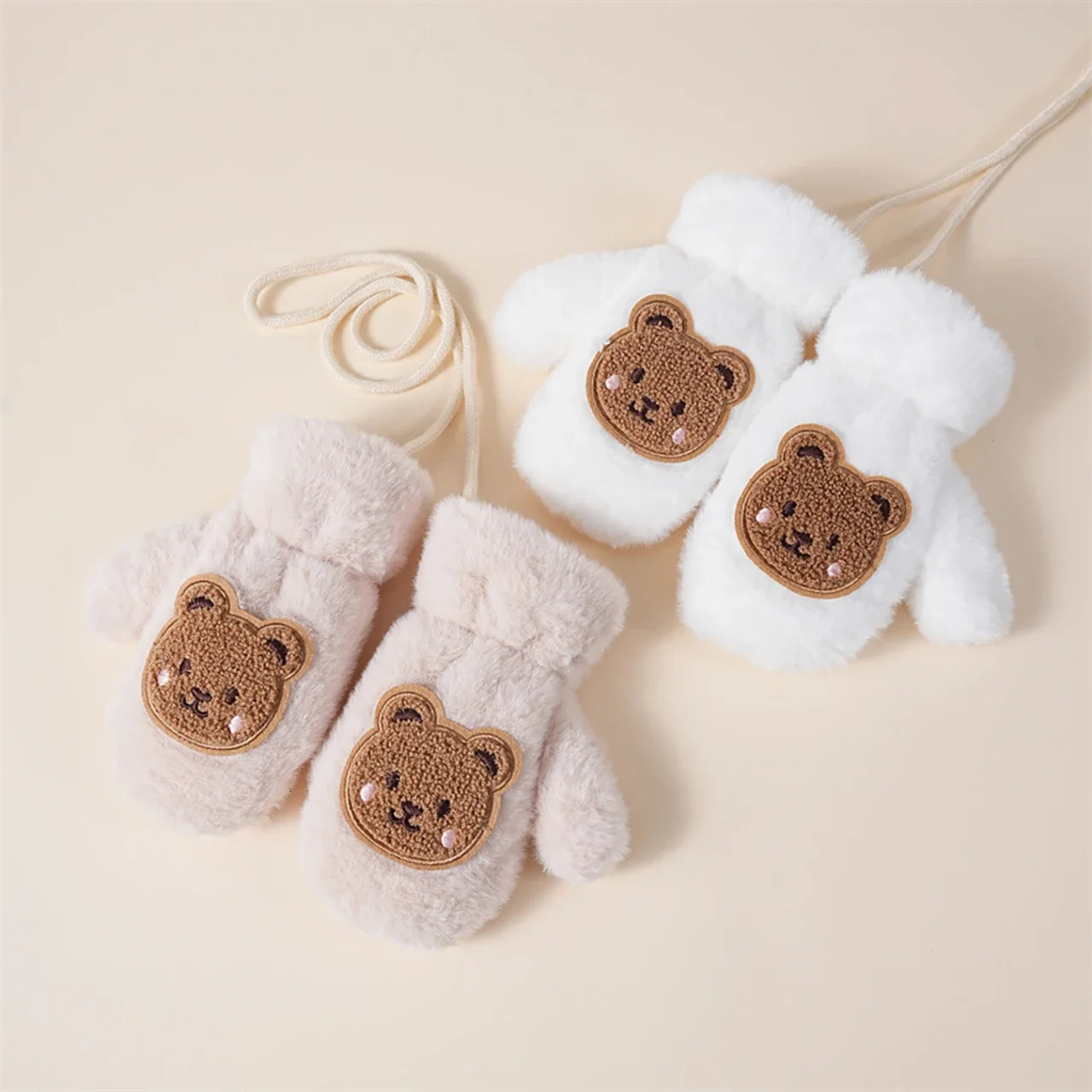 Winter Thicken Warm Baby Gloves Cute Cartoon Bear Baby Boys Girls Mittens Faux Fur Toddler Kids Fingerless Gloves 250915