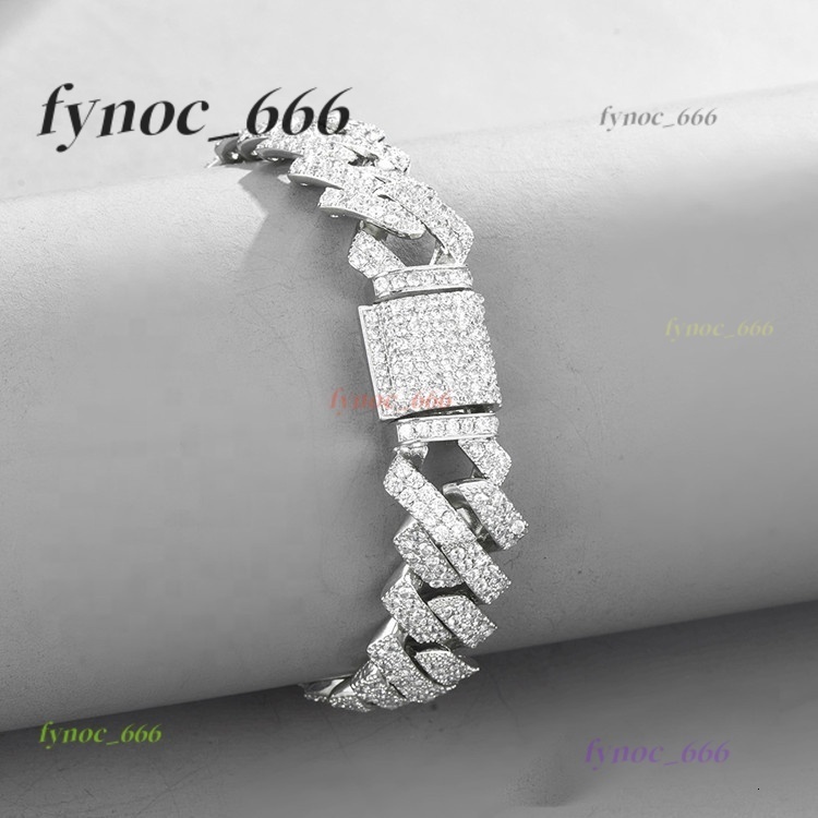 Hot Sale Golden Supplier Cuban Link Chain Diamond Embellished Alloy Necklace for Men Gift Gold Silver Plated