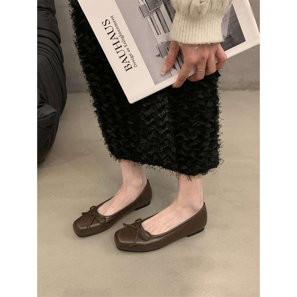 Silver Single Shallow Mouth Bowknot 2025 Spring New French Style Gentle Evening Wind Flat Loafers Women's Shoes