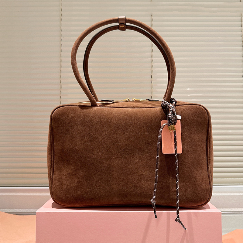 2025 Designer Bowling Bag Suede Tots Handbags Brown Maillard Fashion Leather Luxury Fashion Ladies Bowling Totes Crossbody Bag High Quality Evening Bag