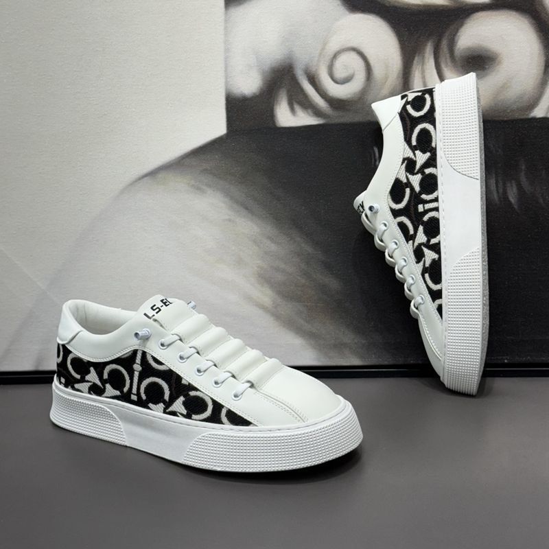 Designer Shoes Men's Shoes 2025 New Spring Breathable Casual Shoes Embroidered Printed Trendy Shoes Soft-soled Board Shoes Free shipping