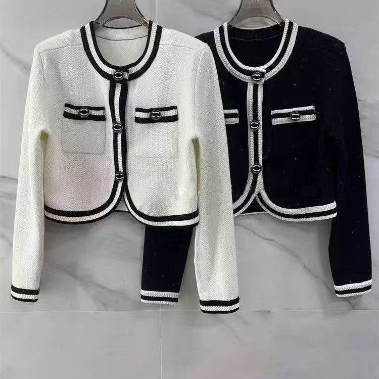 Women's Clothing Women's sweater new round neck loose slim pullover fashion sweater top bottoming long sleeves. Asian size S---XL