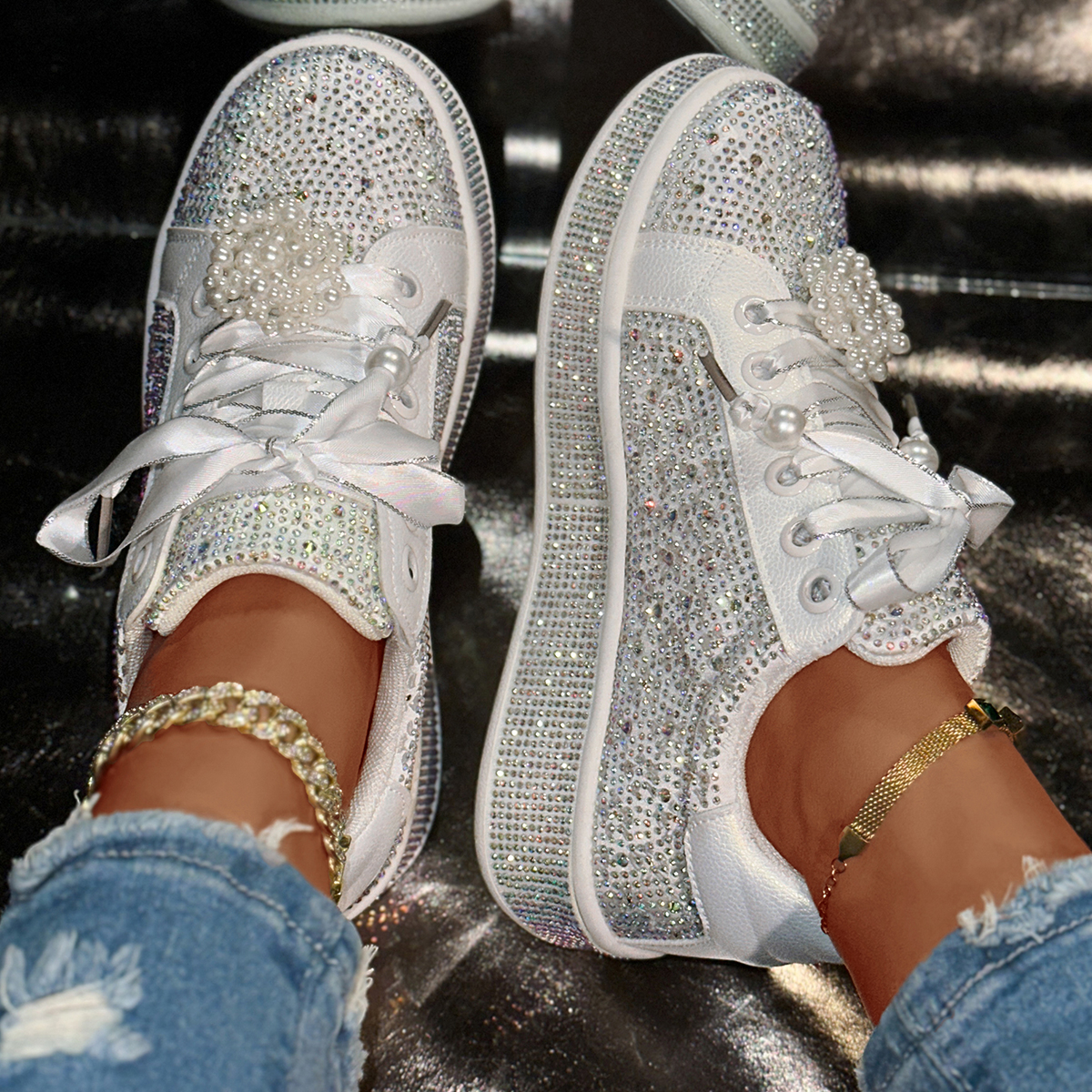 Brand Women's Sneakers Luxury Rhinestones Women Causal Shoes Designer Platform Sport Shoes Fashion Pearl White Shoes Comfort Women Shoes Plus Siz