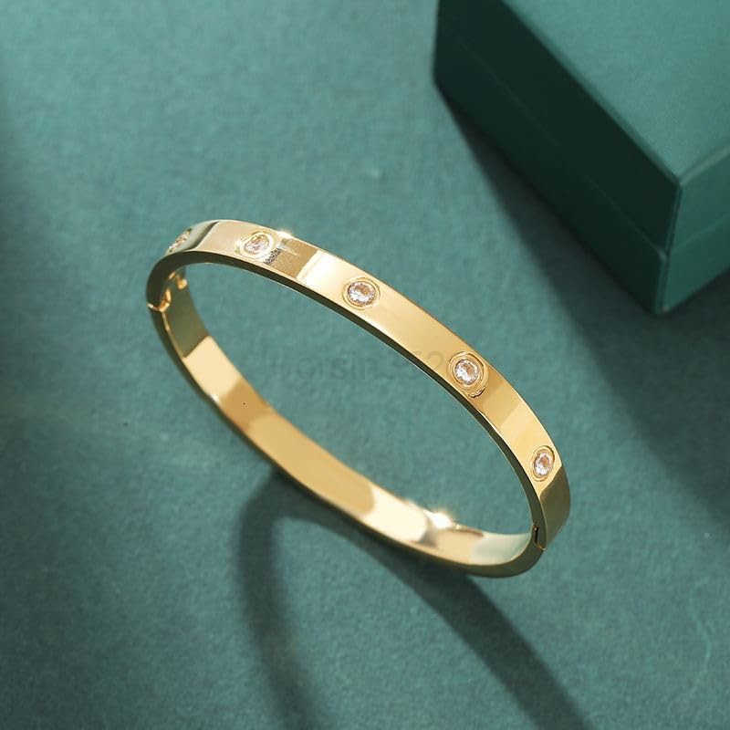 18K Gold Plated Womens Stackable Floral Gold Clover Bracelets Set Love Bangle Bracelets Non Tarnish Gold Bracelet Set Trendy JewelryGifts for Womens D