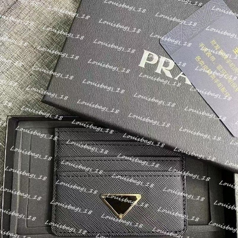 High quality Card Holders Credit Wallet Designer Men and Women Black Fashion 2024 Passport Cover ID Business Mini Coin Pocket for Ladies Purse Case Triangle