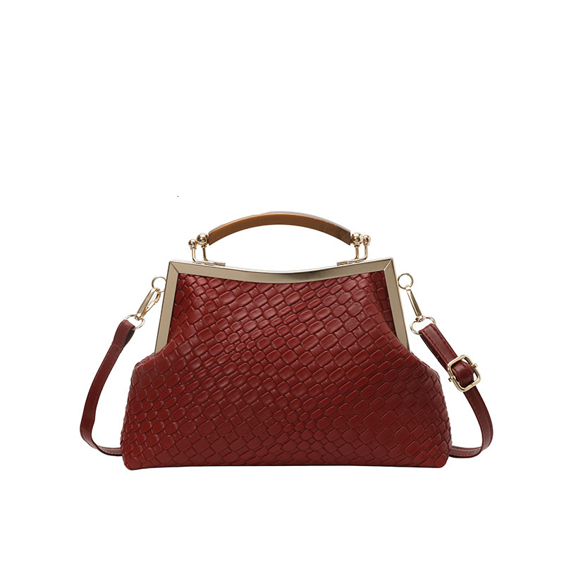 Luxury Brand Designer Bag 2025 Autumn New Fashion Women's Bag With Embossed Handle, Clip Buckle, Shell Bag, Fashionable And Elegant Single Should