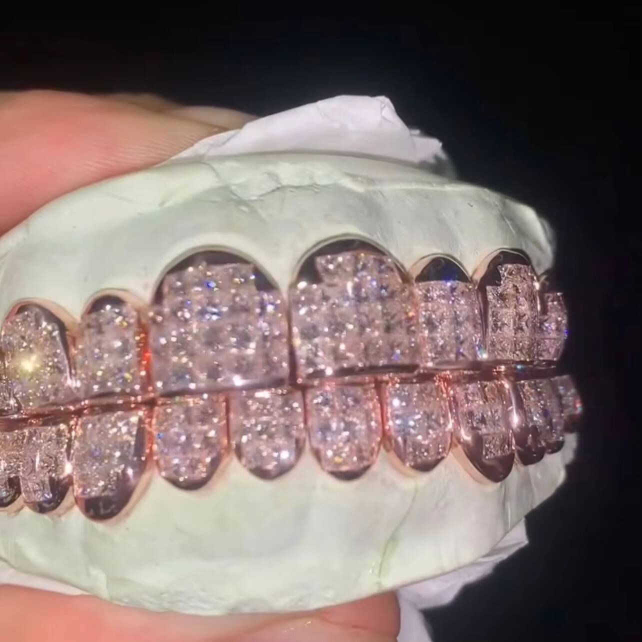 Top 8 Bottom 8 Hop Iced Out VVS Invisible Setting Princess Cut Custom Solid Silver Rose Gold VVS Moissanite Diamond Grillz