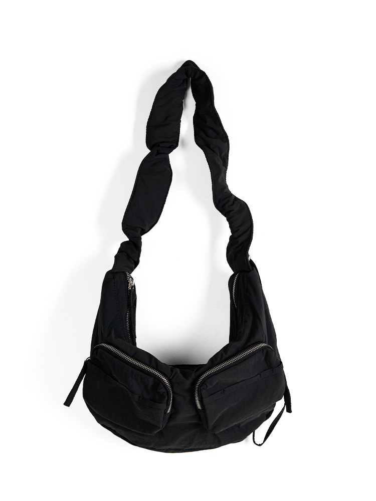 Hot-Selling Korean-Style New Small-Batch Drawstring Pleated Cloud Versatile Casual Nylon Dumpling Unique Shoulder Bag