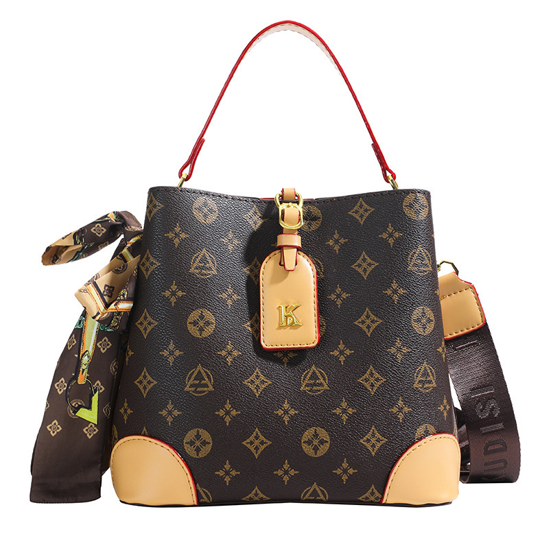 Bucket Bag Luxury Bag Free Shipping Women Spring New High End Vintage Monogram Shoulder Bag Designer Bag Large Capacity Color Blocking Commuter Handba