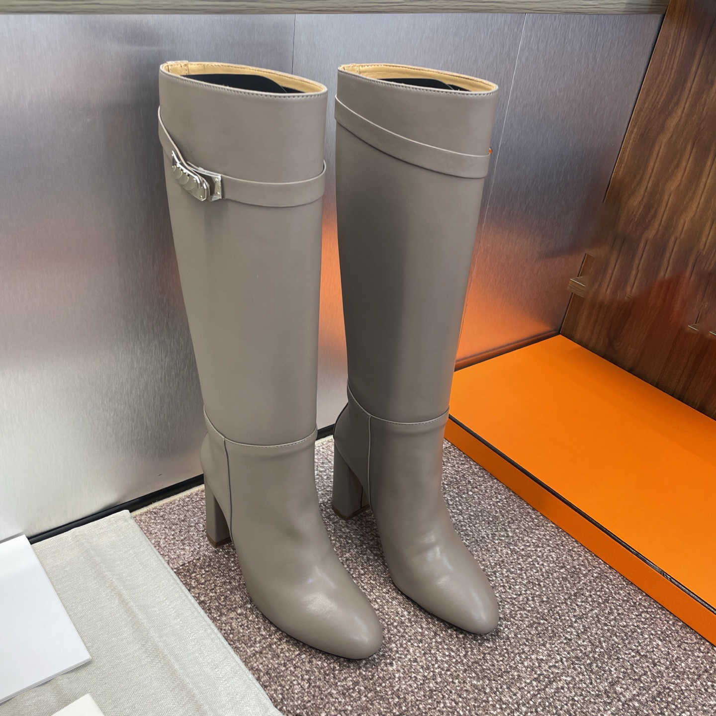 2023S Women Brands Luxury Womens Red Botto knee over boots Tall Boot Cavalika Booty Chunky Heels Booties Black khaki suede leather zipper side
