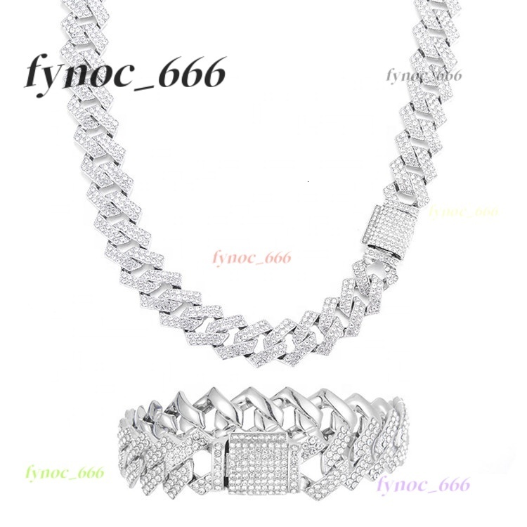 Hot Sale Golden Supplier Cuban Link Chain Diamond Embellished Alloy Necklace for Men Gift Gold Silver Plated