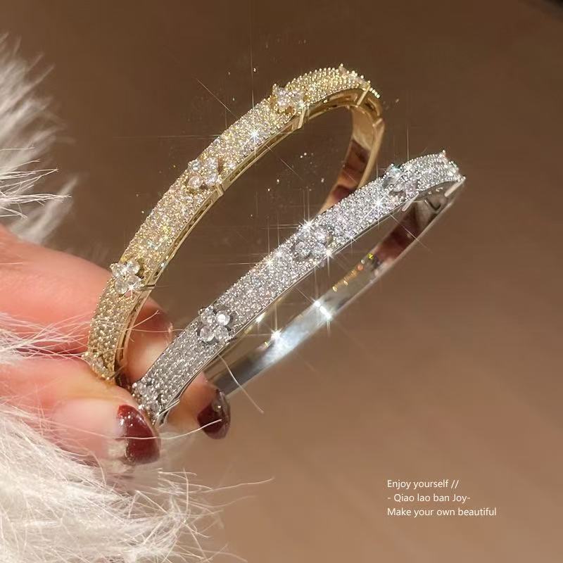 designer bracelet bangle luxury bracelet flower bracelets with diamond Japan and Korean Style noble 18K Gold Plated bracelet luxury designer bangle ba