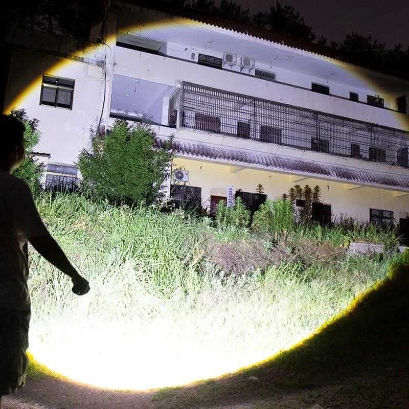 Newest Super Powerful Flashlight 800W LED Rechargeable Torch Light 3500 Meters High Power LED Flashlight XHP360 Tactical Lantern C250915