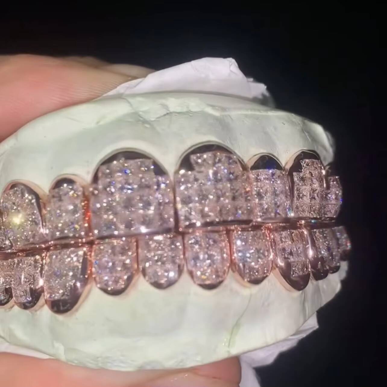 Top 8 Bottom 8 Hop Iced Out VVS Invisible Setting Princess Cut Custom Solid Silver Rose Gold VVS Moissanite Diamond Grillz