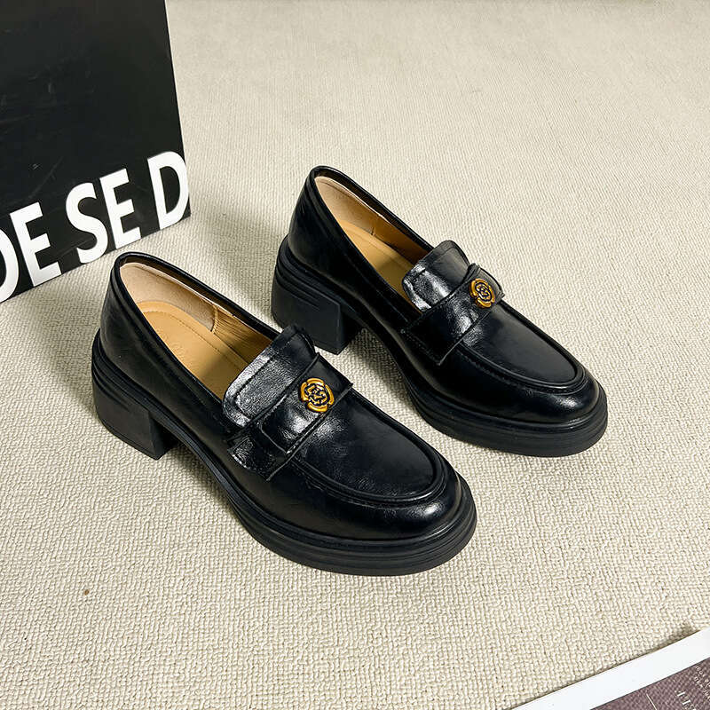 Genuine Designer Shoe British Commuter High Designer Shoe Slip-On Loafers for Women Chunky Heel Camellia Small Leather Shoes