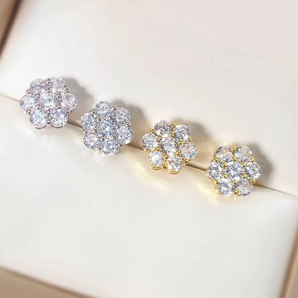 Foxi 18K Gold Plated 925 Sterling Silver Stud Earring Zirconia Waterproof Hypoallernic Fashionable Trendy Flower Silver Earrings
