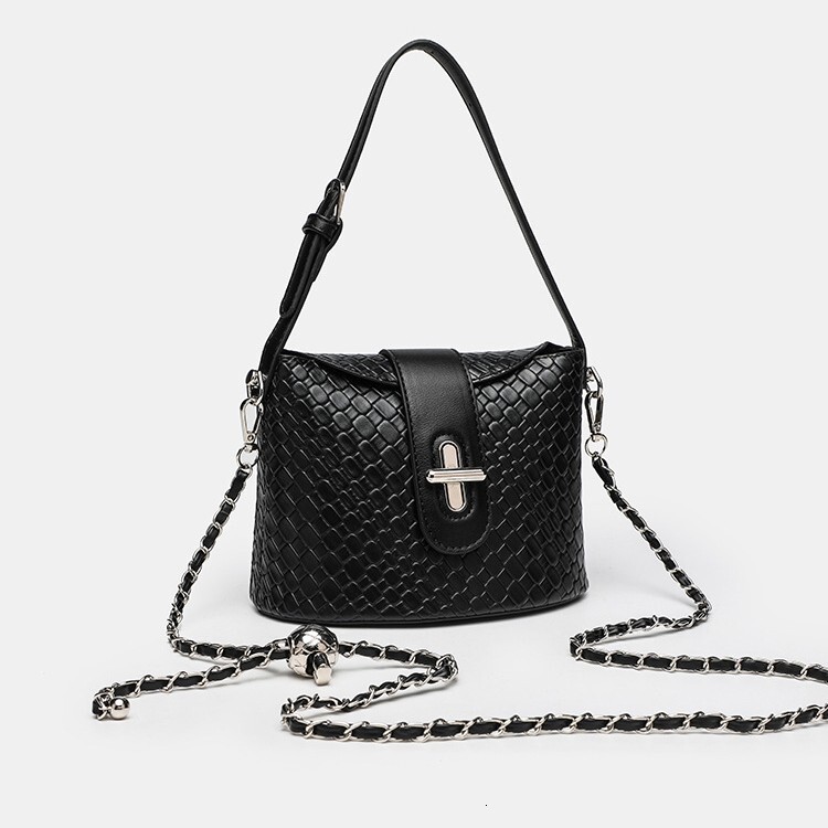 Luxury Brand Designer Bag Foreign Trade Source Factory High-End Fashion Woven Style Light Luxury Niche Handbag Shoulder Bag Elegant Bucket Bag