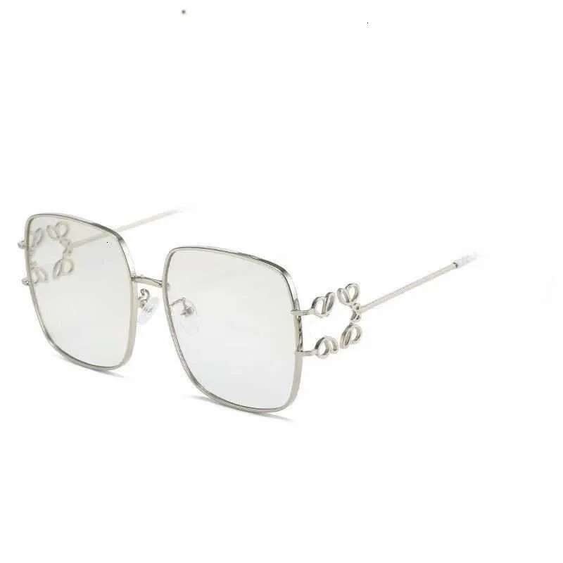 Designer Sunglasses for women Square metal Glass oversized lenses frame unique charm Driving Beach Outdoor Shades signature Good quality