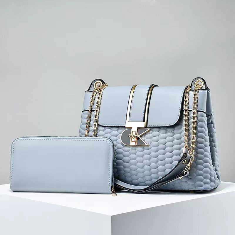 Designer Bag Saddle Bag High-end Bag For Women 2025 Luxury Bag New Fashion Office Small Tote Simple Bucket Bag Internet Celebrity Handheld Basket Bag