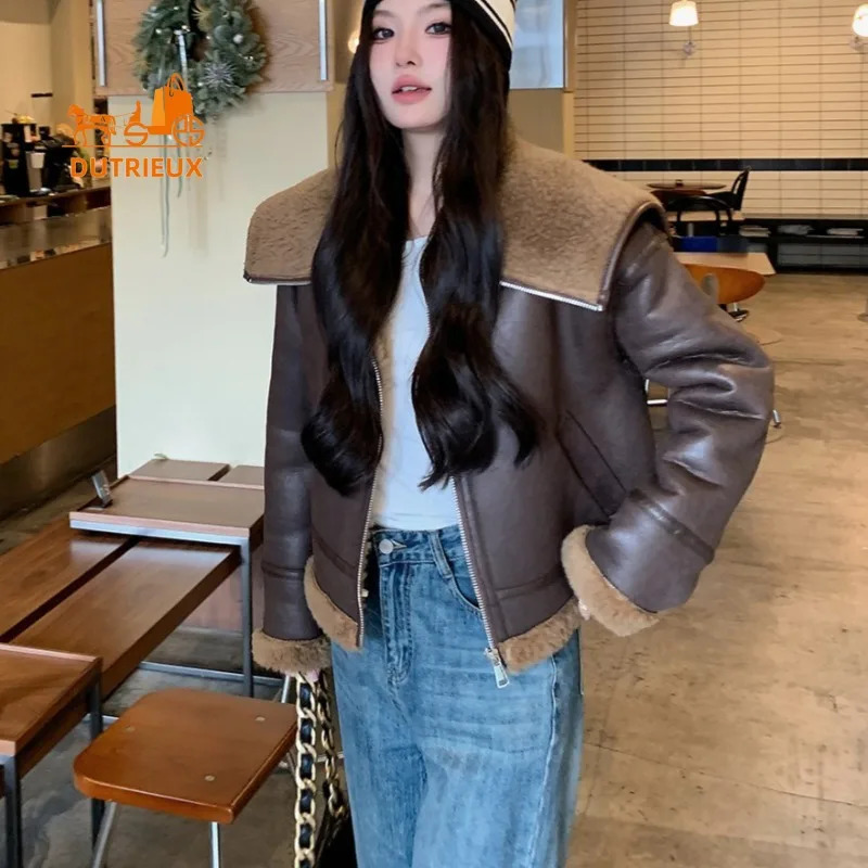 Fashion Winter Lapel Real Sheep Fur Coat 100 Wool Warm Thick Wool Womens Genuine Leather Jacket 250910